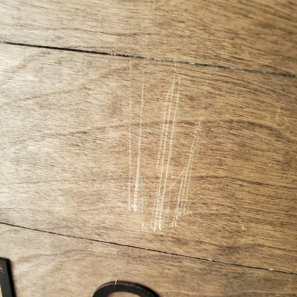 Rustic Wood Plank "Welcome Home" Sign 🏡 - Picture 5 of 6